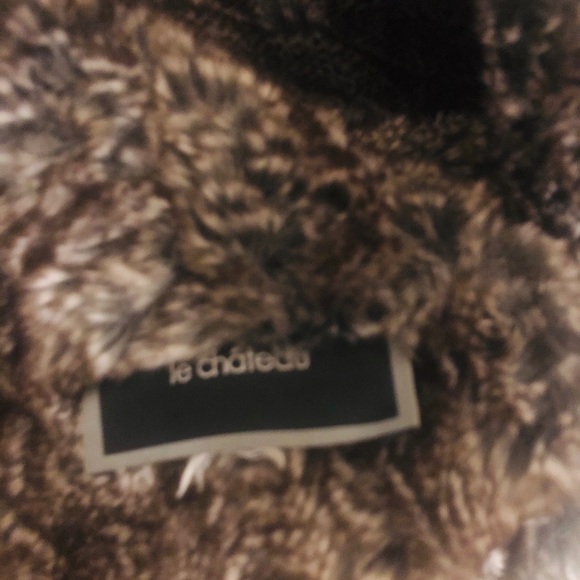 Faux fur scarf 🧣 - Picture 2 of 3